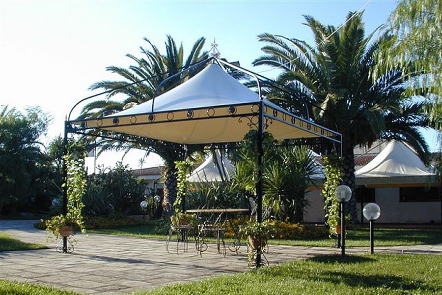 Gazebo, pergolati e coperture