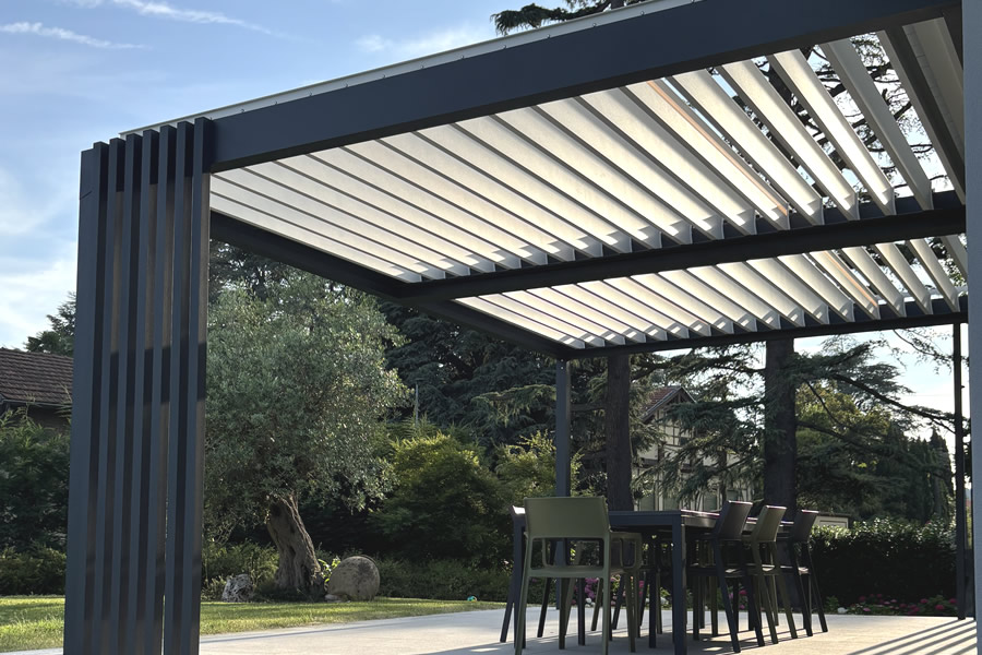 Pergola bioclimatica