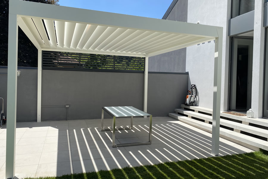 Pergola bioclimatica