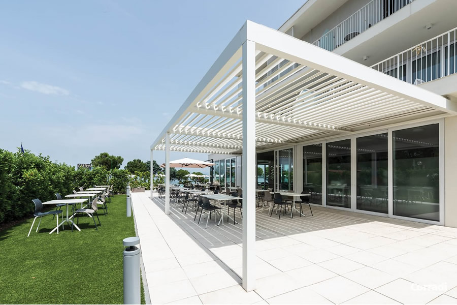Pergola bioclimatica