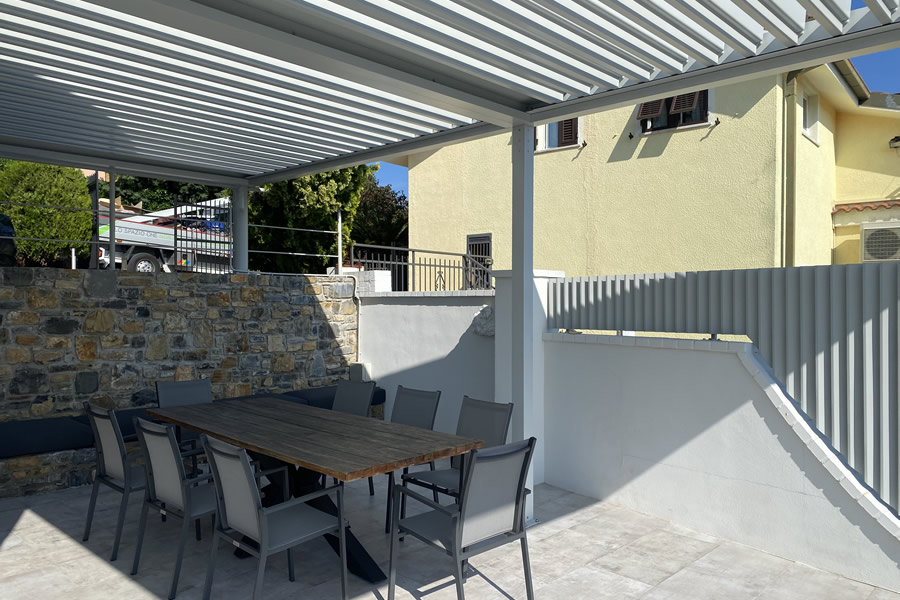 Pergola bioclimatica