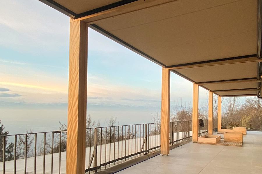 Pergola con telo teso
