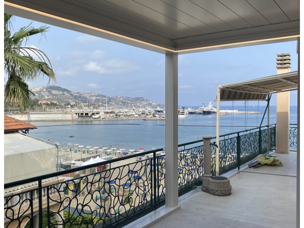 Pergola Bioclimatica a Sanremo (IM)