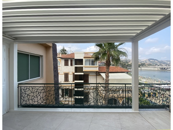 Pergola Bioclimatica a Sanremo (IM)